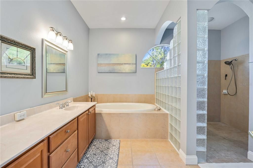 Active With Contract: $715,000 (4 beds, 3 baths, 2826 Square Feet)