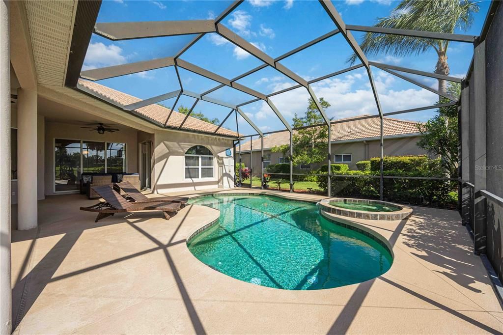 Active With Contract: $715,000 (4 beds, 3 baths, 2826 Square Feet)