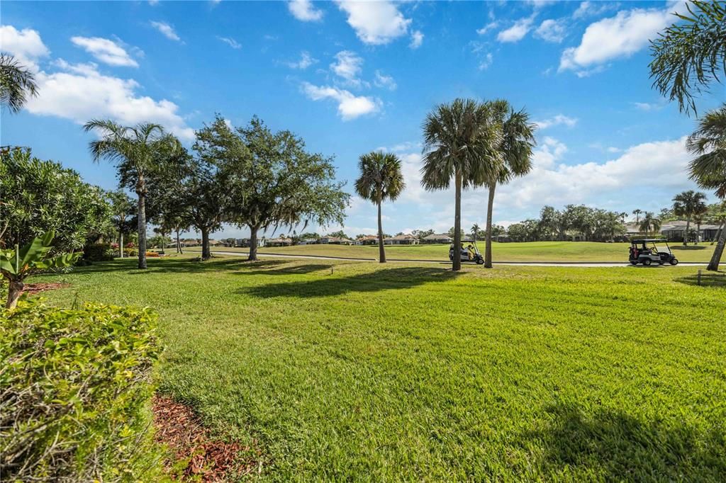 Active With Contract: $715,000 (4 beds, 3 baths, 2826 Square Feet)