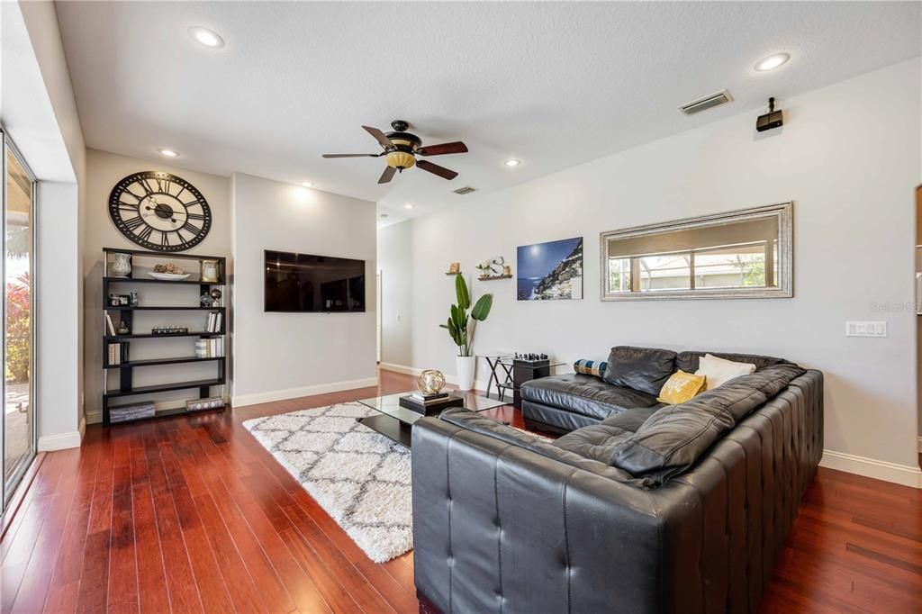 Active With Contract: $715,000 (4 beds, 3 baths, 2826 Square Feet)