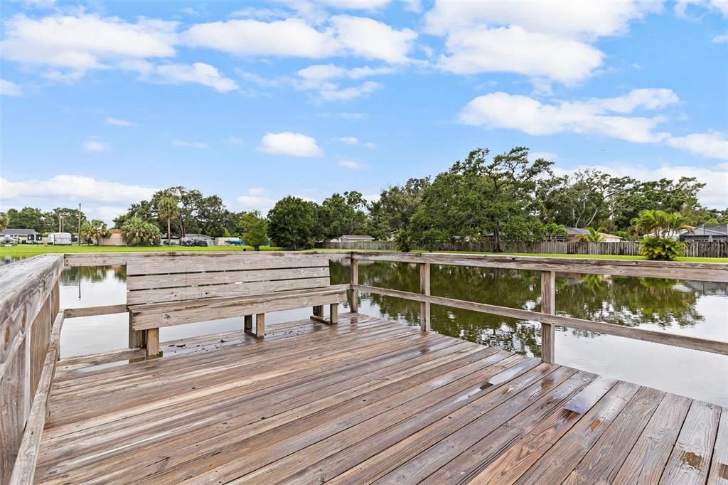 Active With Contract: $196,000 (2 beds, 2 baths, 904 Square Feet)