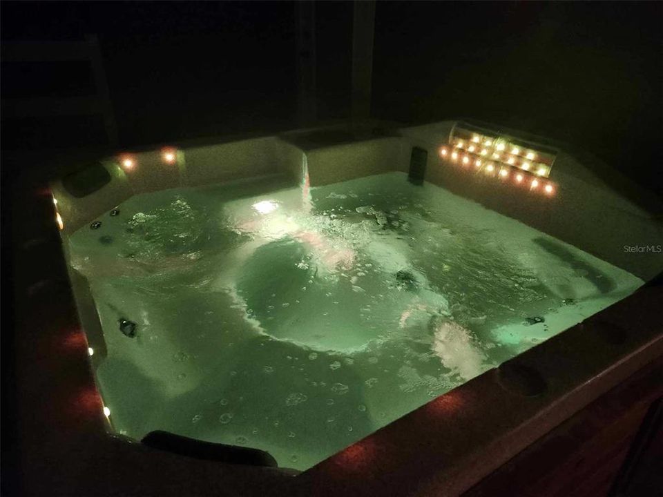 На продажу: $690,000 (3 спален, 3 ванн, 2456 Квадратных фут)