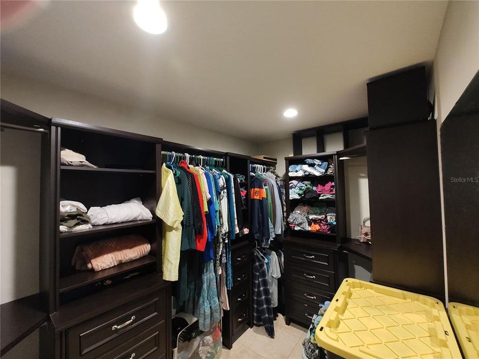 На продажу: $690,000 (3 спален, 3 ванн, 2456 Квадратных фут)