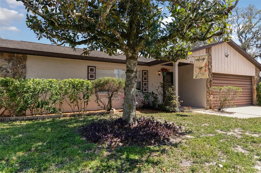 Recently Sold: $359,500 (3 beds, 2 baths, 1399 Square Feet)