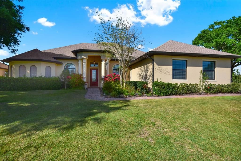 Vendido Recientemente: $640,000 (3 camas, 2 baños, 2685 Pies cuadrados)