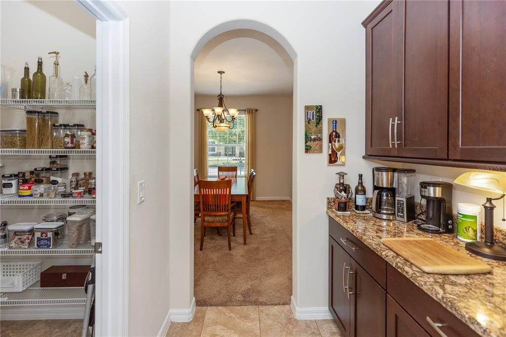 待售: $539,900 (4 贝兹, 3 浴室, 3051 平方英尺)