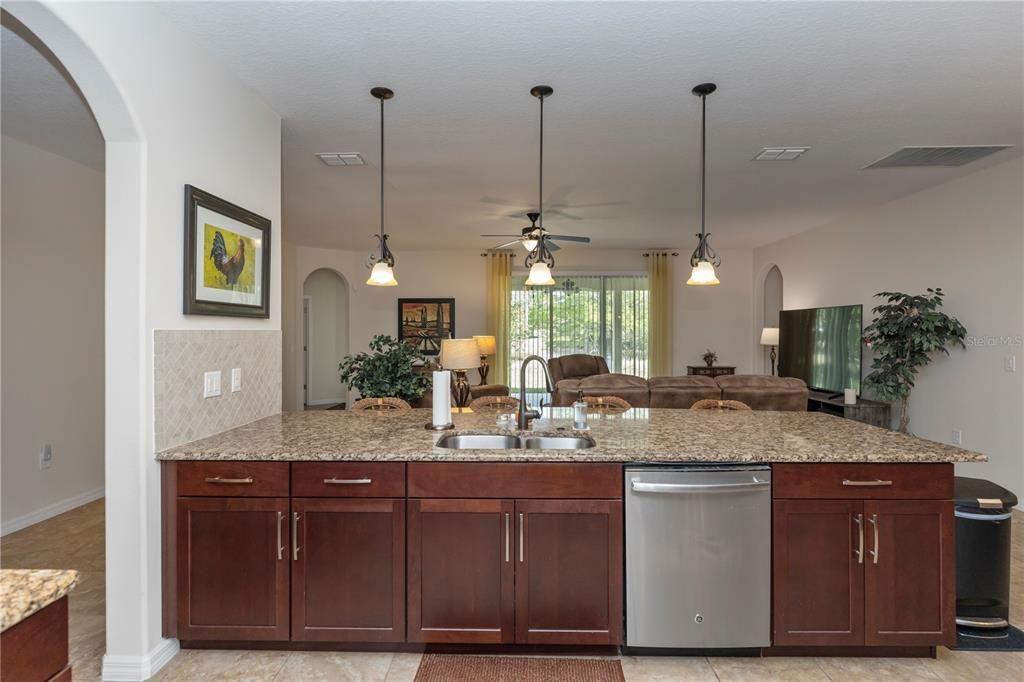 待售: $539,900 (4 贝兹, 3 浴室, 3051 平方英尺)