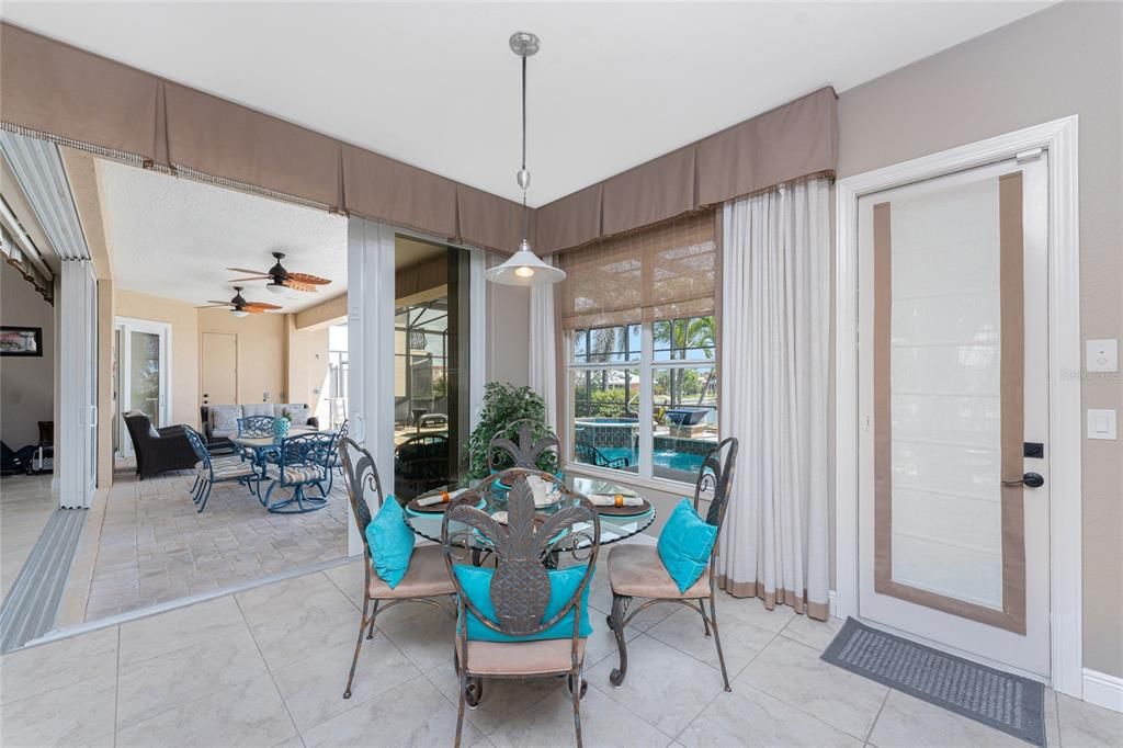 На продажу: $1,750,000 (3 спален, 3 ванн, 2846 Квадратных фут)