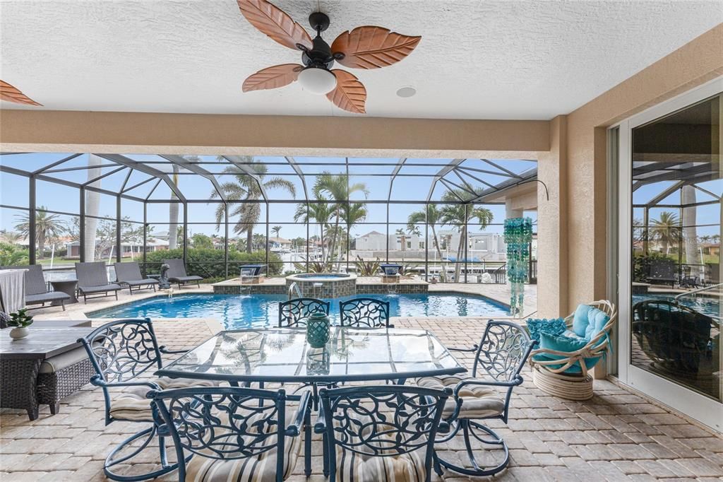 На продажу: $1,750,000 (3 спален, 3 ванн, 2846 Квадратных фут)