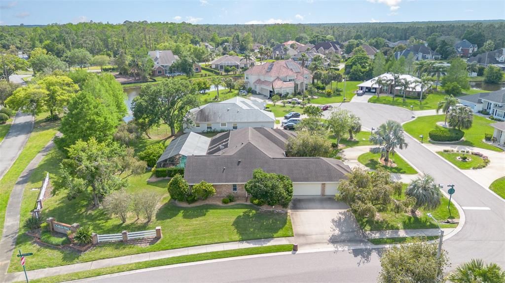 合同活跃: $499,000 (3 贝兹, 2 浴室, 2424 平方英尺)