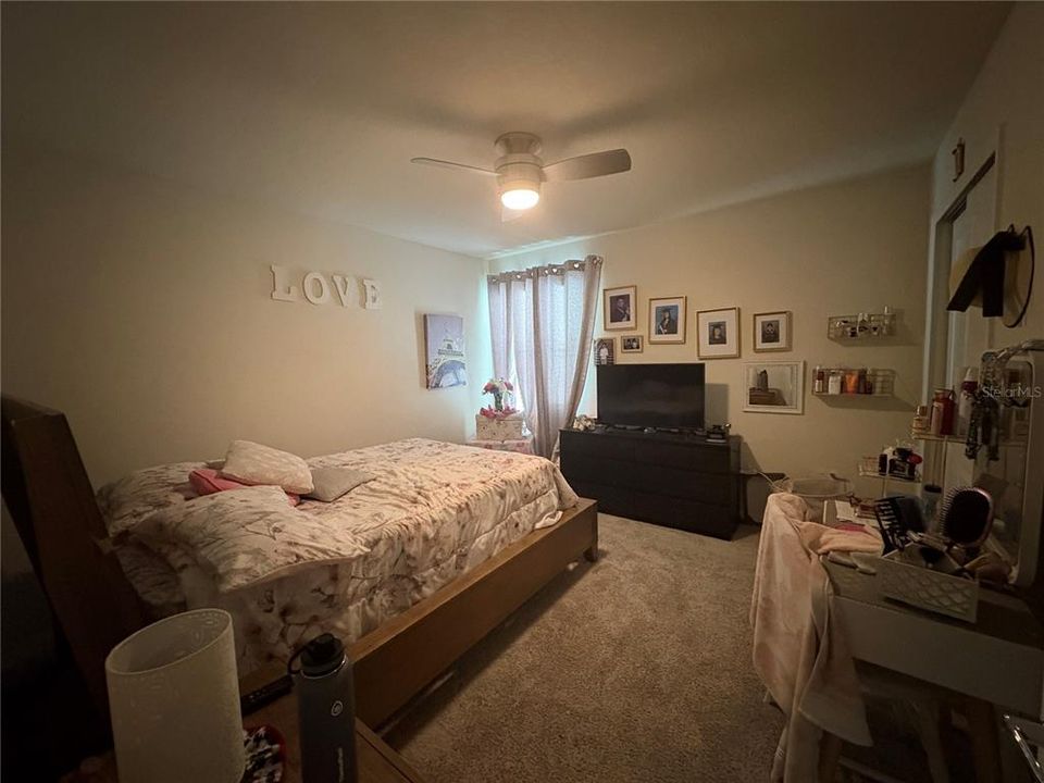 For Sale: $399,000 (3 beds, 2 baths, 1760 Square Feet)