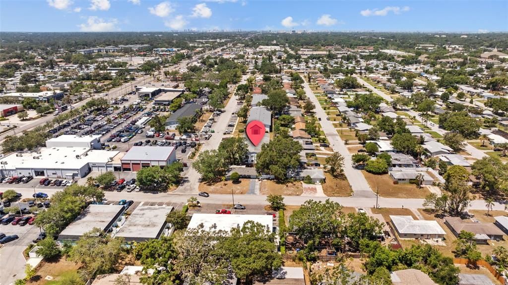 Active With Contract: $109,000 (1 beds, 1 baths, 585 Square Feet)