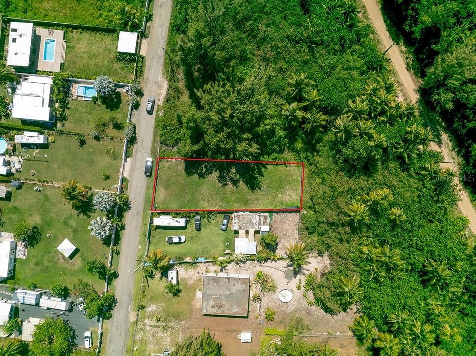 En Venta: $295,000 (0.25 acres)