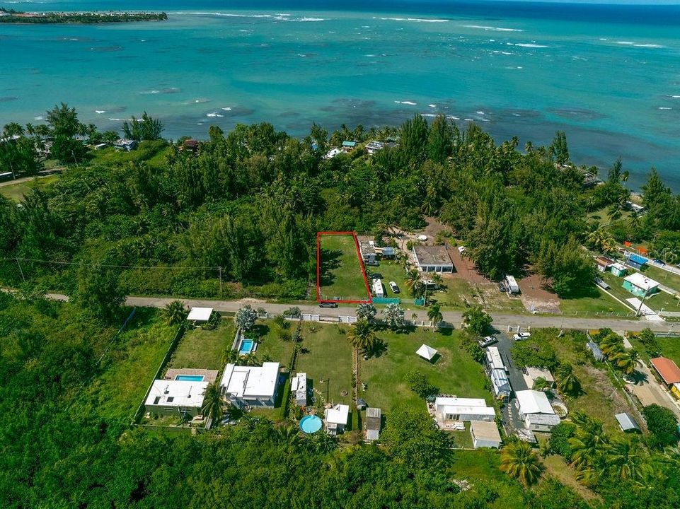 En Venta: $295,000 (0.25 acres)