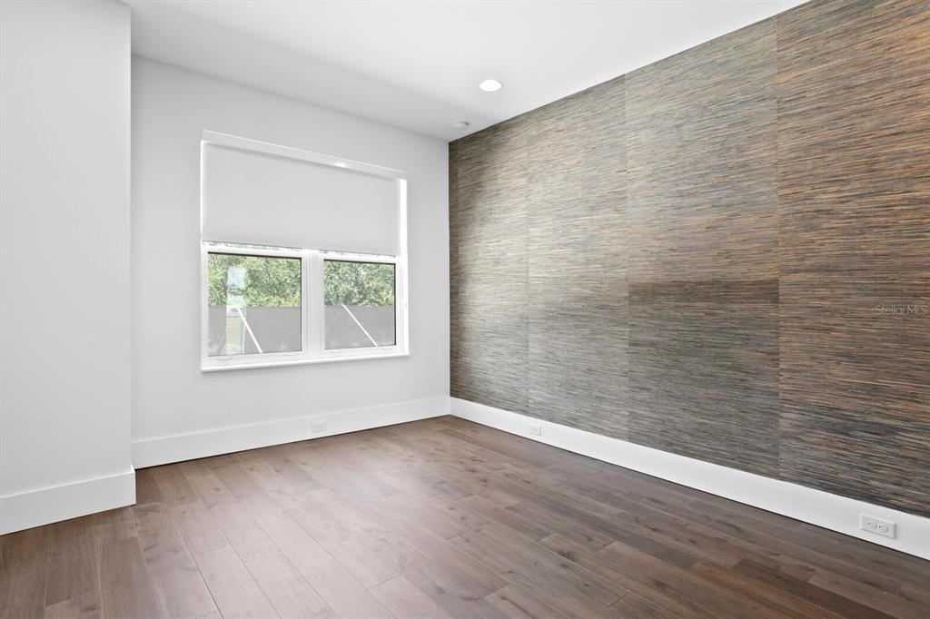 For Sale: $3,495,000 (5 beds, 4 baths, 5045 Square Feet)