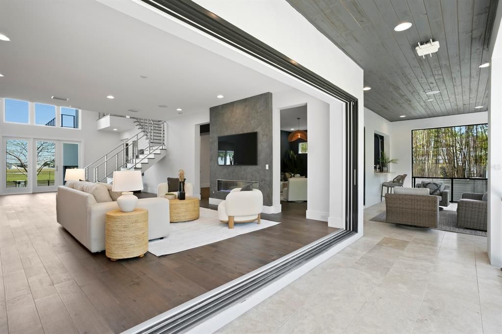 For Sale: $3,495,000 (5 beds, 4 baths, 5045 Square Feet)