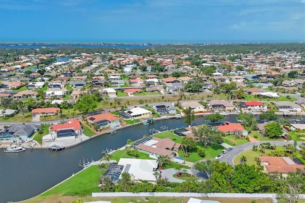 待售: $978,000 (3 贝兹, 3 浴室, 2559 平方英尺)