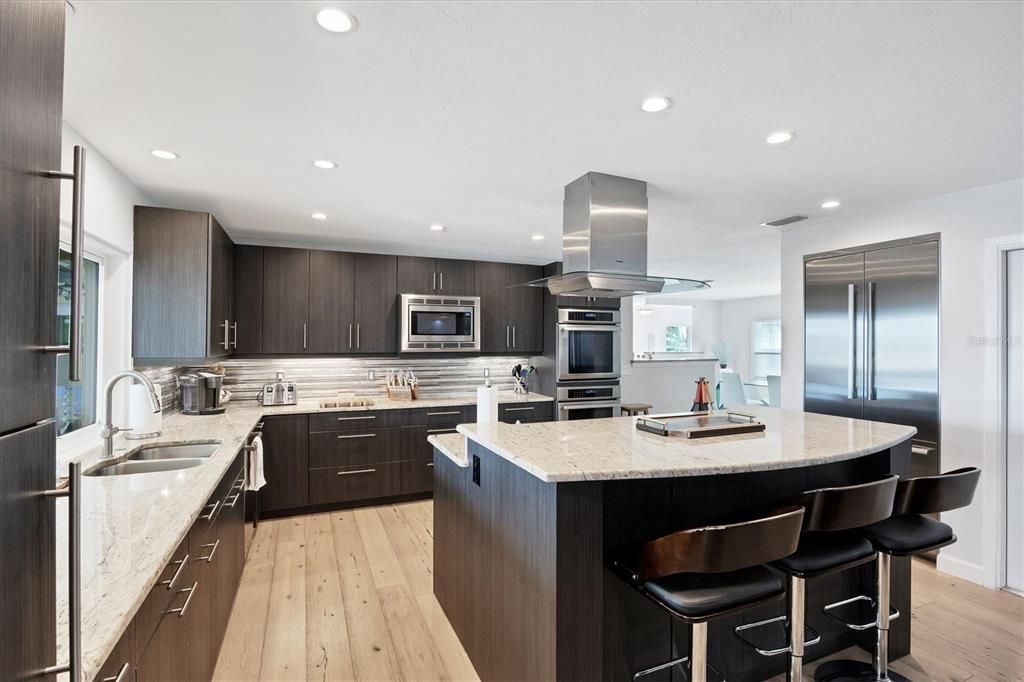 待售: $978,000 (3 贝兹, 3 浴室, 2559 平方英尺)