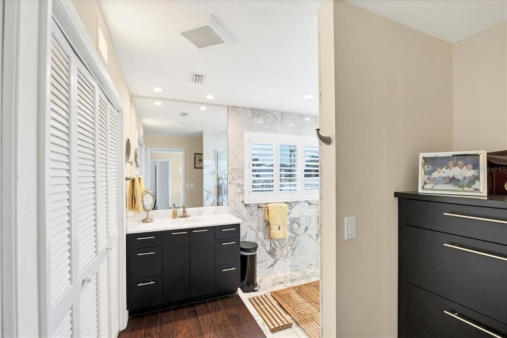 待售: $978,000 (3 贝兹, 3 浴室, 2559 平方英尺)