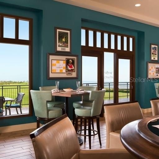 На продажу: $2,150,000 (4 спален, 4 ванн, 3264 Квадратных фут)