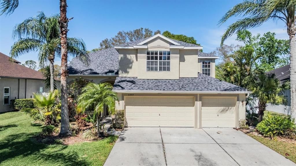 最近租的: $3,100 (5 贝兹, 3 浴室, 2646 平方英尺)