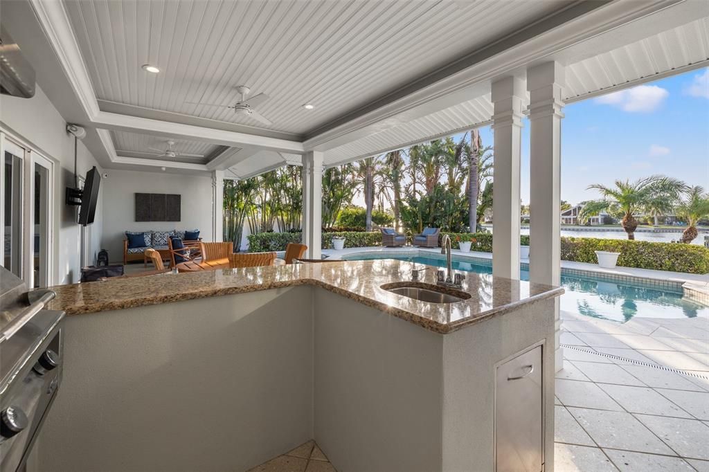 For Sale: $2,995,000 (5 beds, 3 baths, 3288 Square Feet)