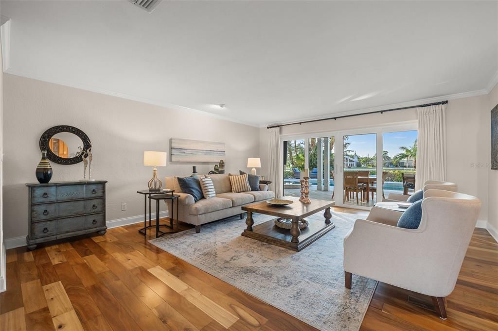 For Sale: $2,995,000 (5 beds, 3 baths, 3288 Square Feet)