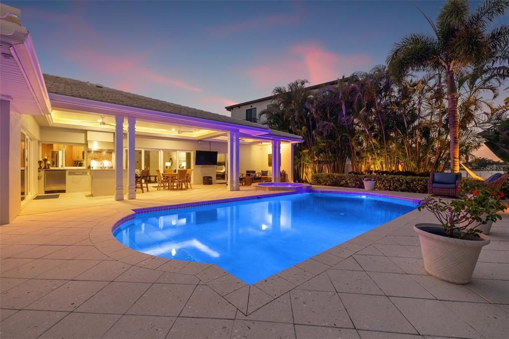 For Sale: $2,995,000 (5 beds, 3 baths, 3288 Square Feet)