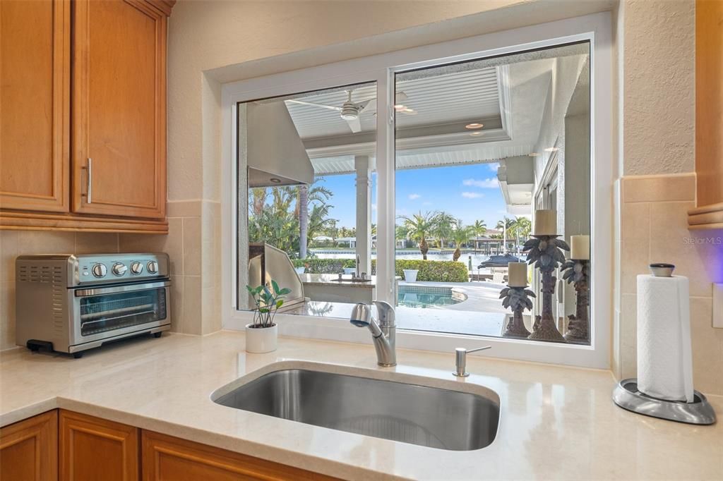 For Sale: $2,995,000 (5 beds, 3 baths, 3288 Square Feet)