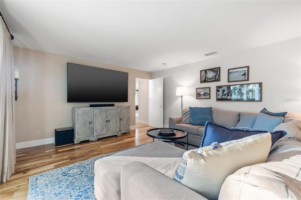 For Sale: $2,995,000 (5 beds, 3 baths, 3288 Square Feet)