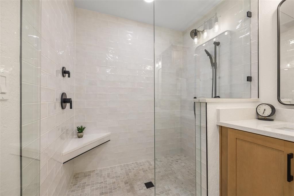 For Sale: $2,995,000 (5 beds, 3 baths, 3288 Square Feet)