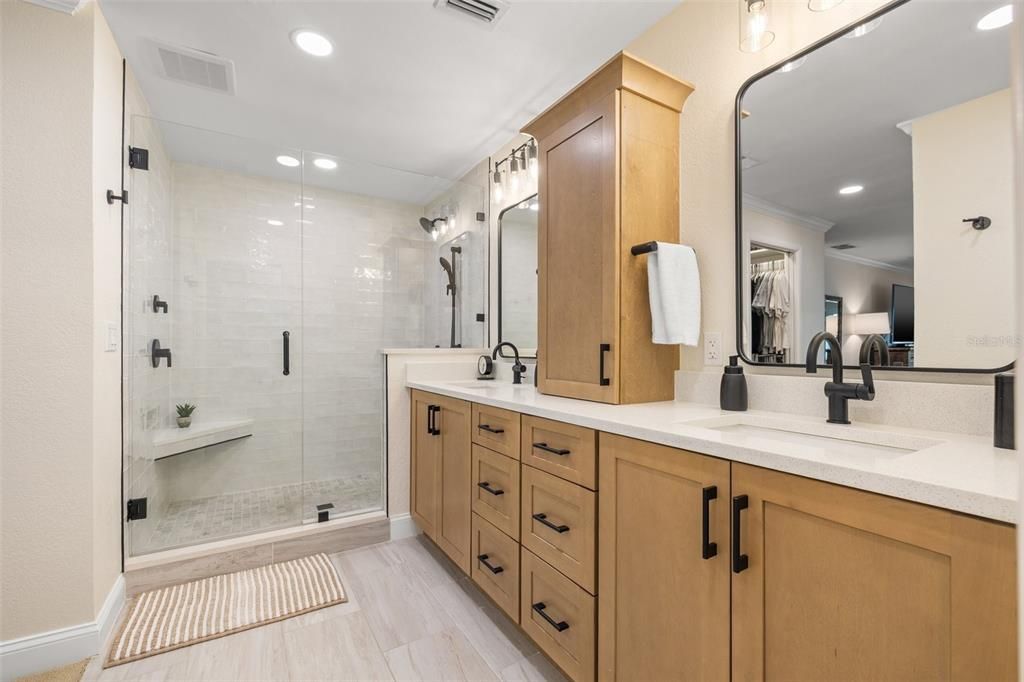 For Sale: $2,995,000 (5 beds, 3 baths, 3288 Square Feet)