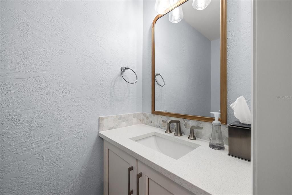 For Sale: $2,995,000 (5 beds, 3 baths, 3288 Square Feet)