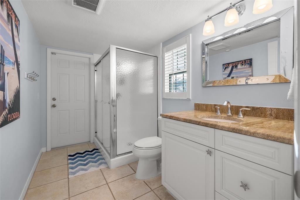 For Sale: $2,995,000 (5 beds, 3 baths, 3288 Square Feet)