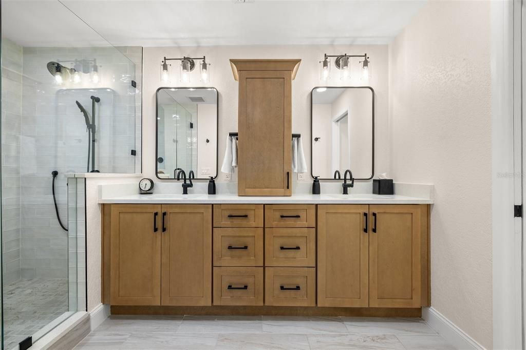 For Sale: $2,995,000 (5 beds, 3 baths, 3288 Square Feet)