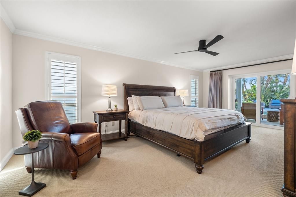 For Sale: $2,995,000 (5 beds, 3 baths, 3288 Square Feet)