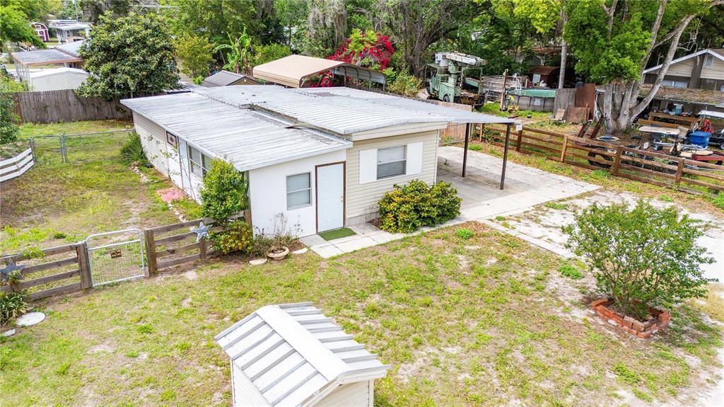 For Sale: $160,000 (2 beds, 1 baths, 900 Square Feet)