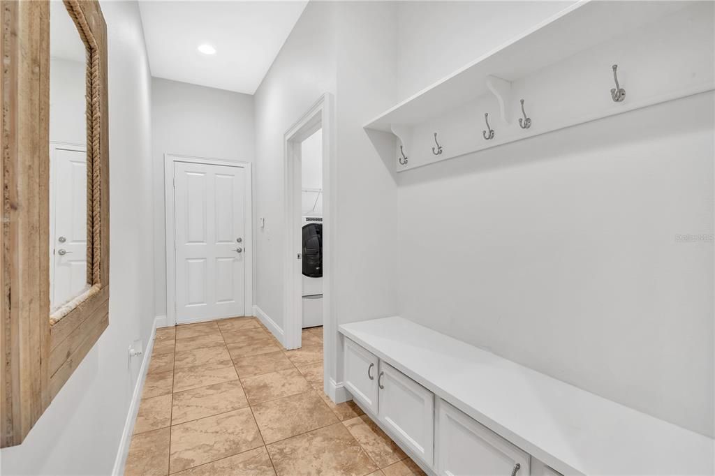 待售: $899,999 (3 贝兹, 3 浴室, 2835 平方英尺)