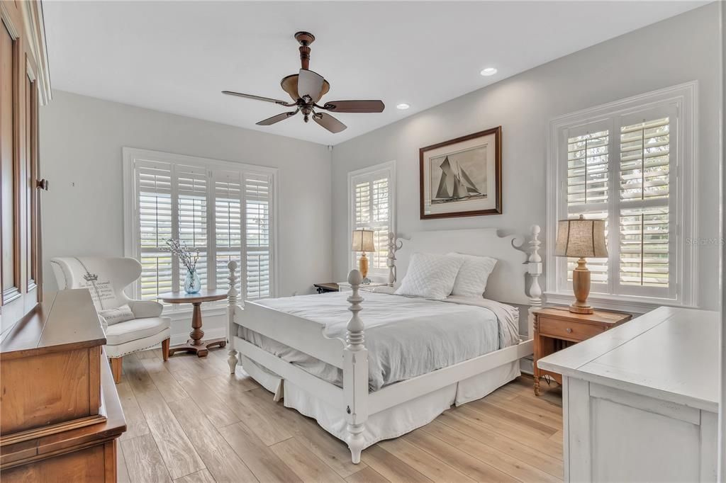 待售: $899,999 (3 贝兹, 3 浴室, 2835 平方英尺)