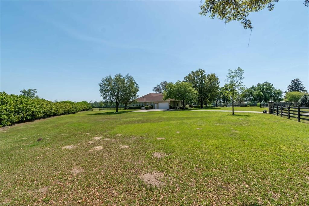 待售: $899,999 (3 贝兹, 3 浴室, 2835 平方英尺)