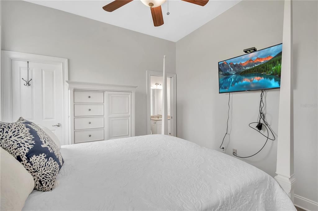 待售: $899,999 (3 贝兹, 3 浴室, 2835 平方英尺)