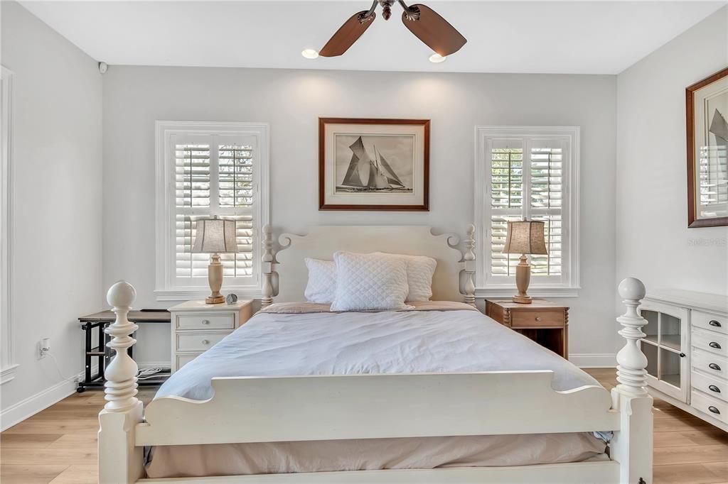 待售: $899,999 (3 贝兹, 3 浴室, 2835 平方英尺)