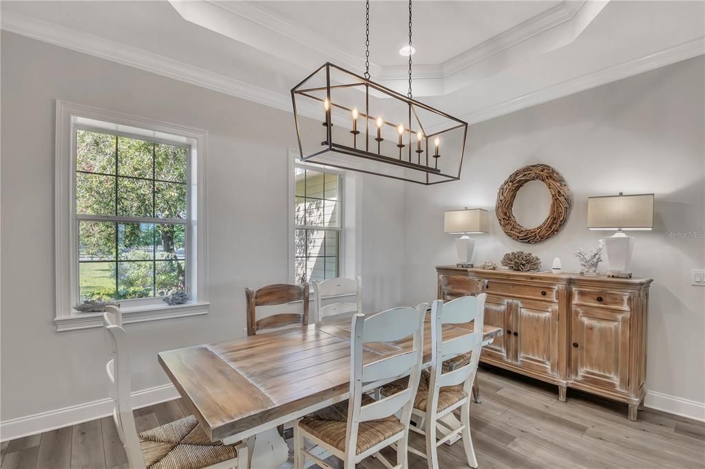 待售: $899,999 (3 贝兹, 3 浴室, 2835 平方英尺)