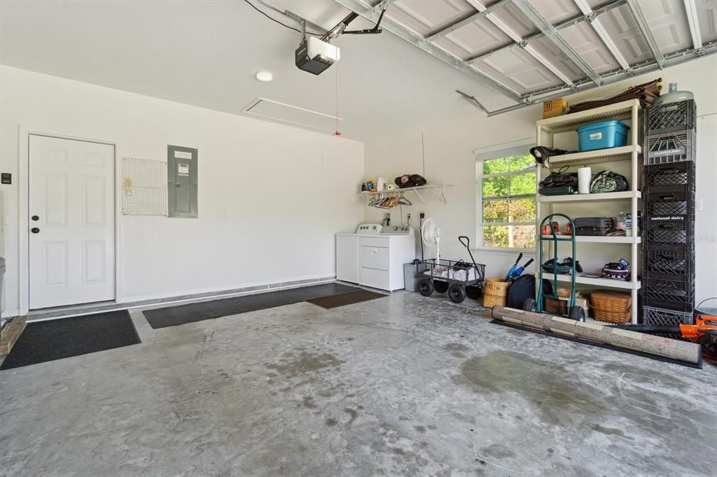 Activo con contrato: $344,000 (3 camas, 2 baños, 1740 Pies cuadrados)