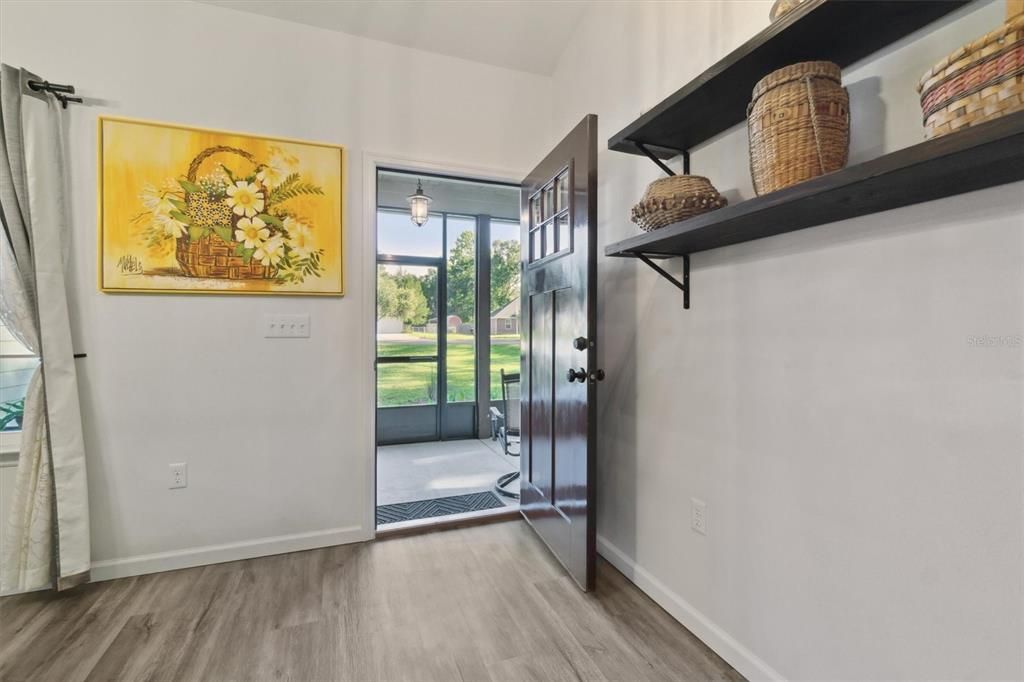 Activo con contrato: $344,000 (3 camas, 2 baños, 1740 Pies cuadrados)