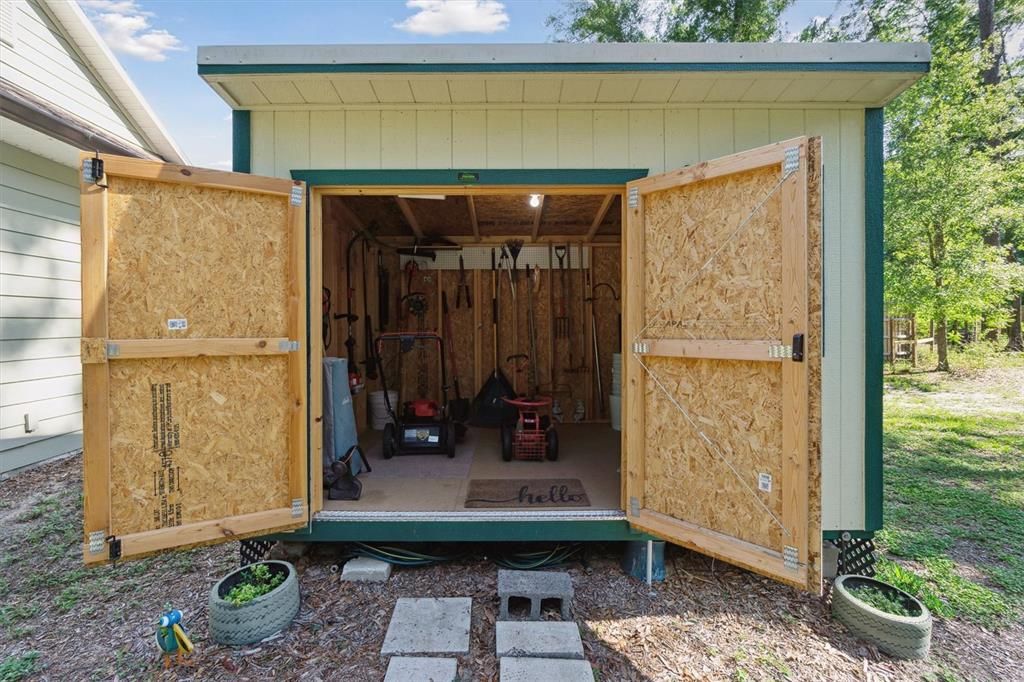 Activo con contrato: $344,000 (3 camas, 2 baños, 1740 Pies cuadrados)