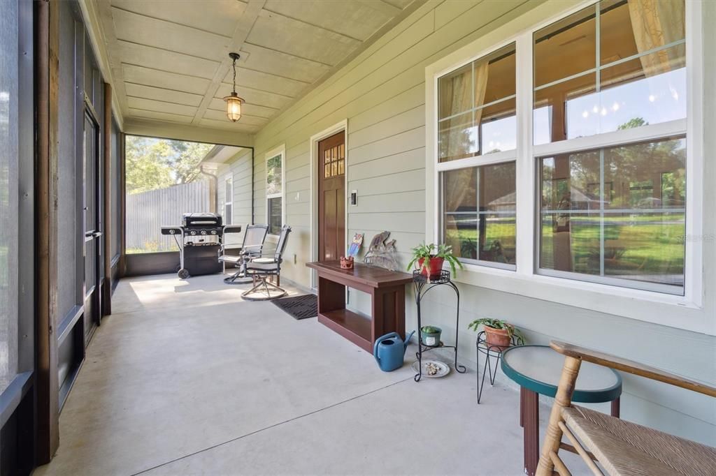 Activo con contrato: $344,000 (3 camas, 2 baños, 1740 Pies cuadrados)