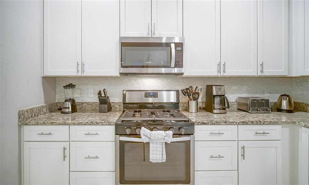 For Sale: $489,900 (4 beds, 4 baths, 1804 Square Feet)