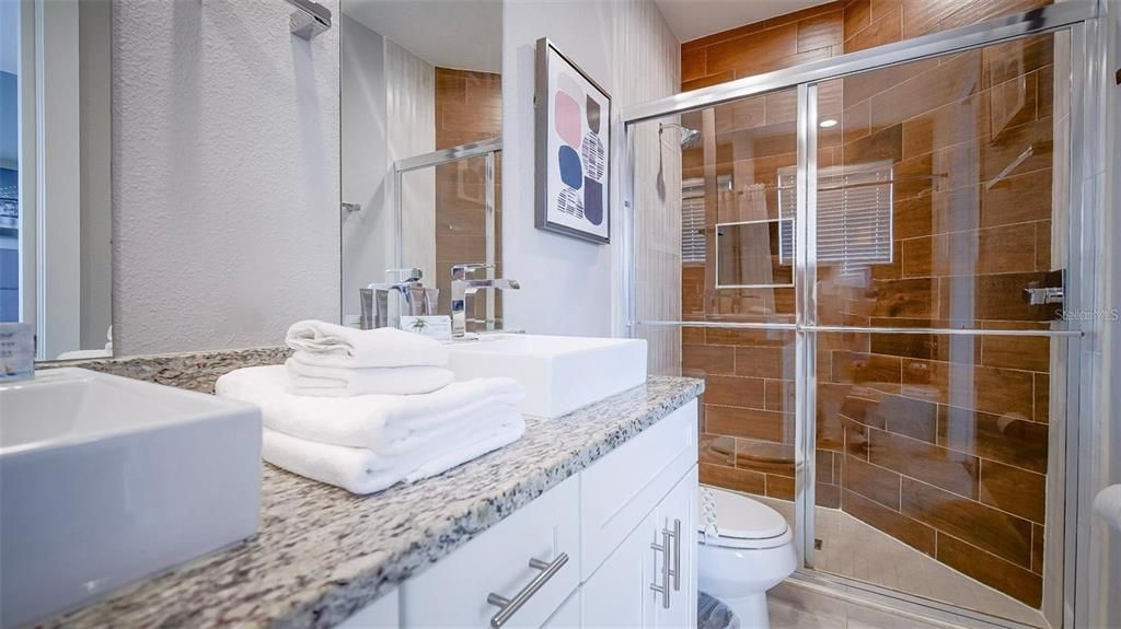 For Sale: $489,900 (4 beds, 4 baths, 1804 Square Feet)