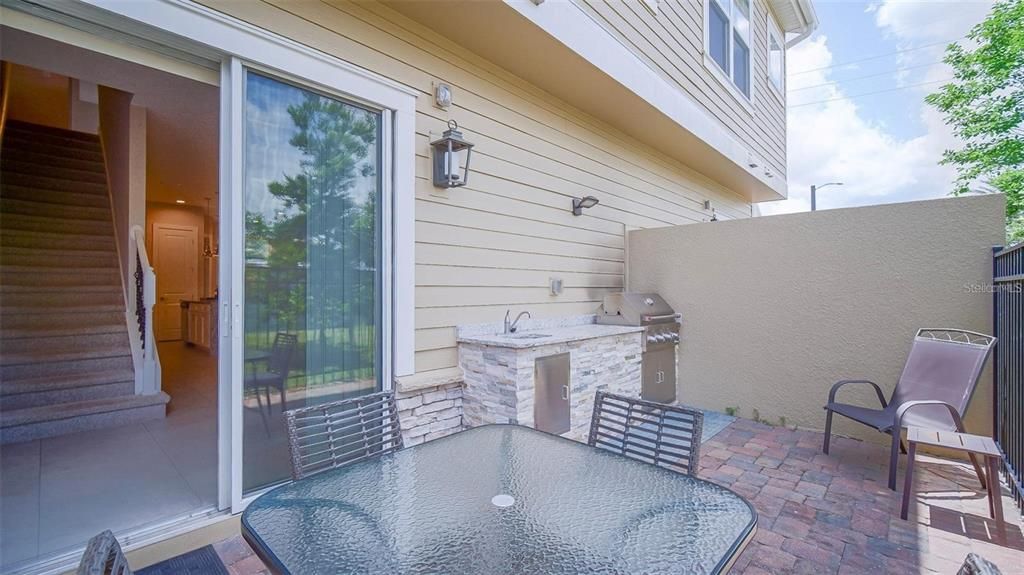 For Sale: $489,900 (4 beds, 4 baths, 1804 Square Feet)